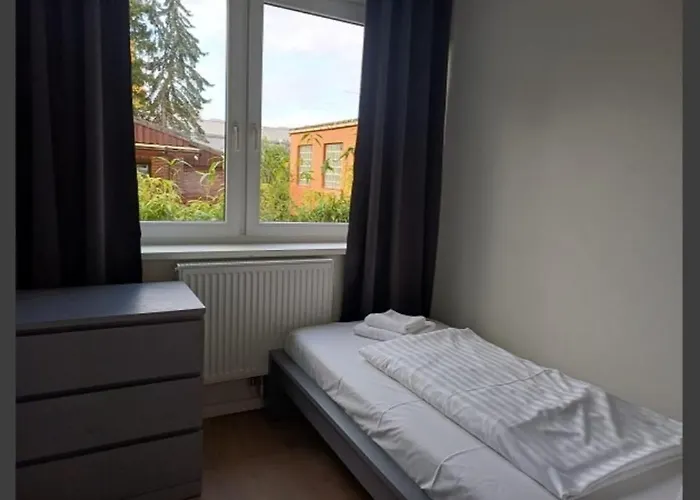 Bola 10 Hamburg, 2 Sz & Kueche *